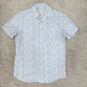 American Eagle Outfitters Blue and White Casual Button Down Shirt Men’s